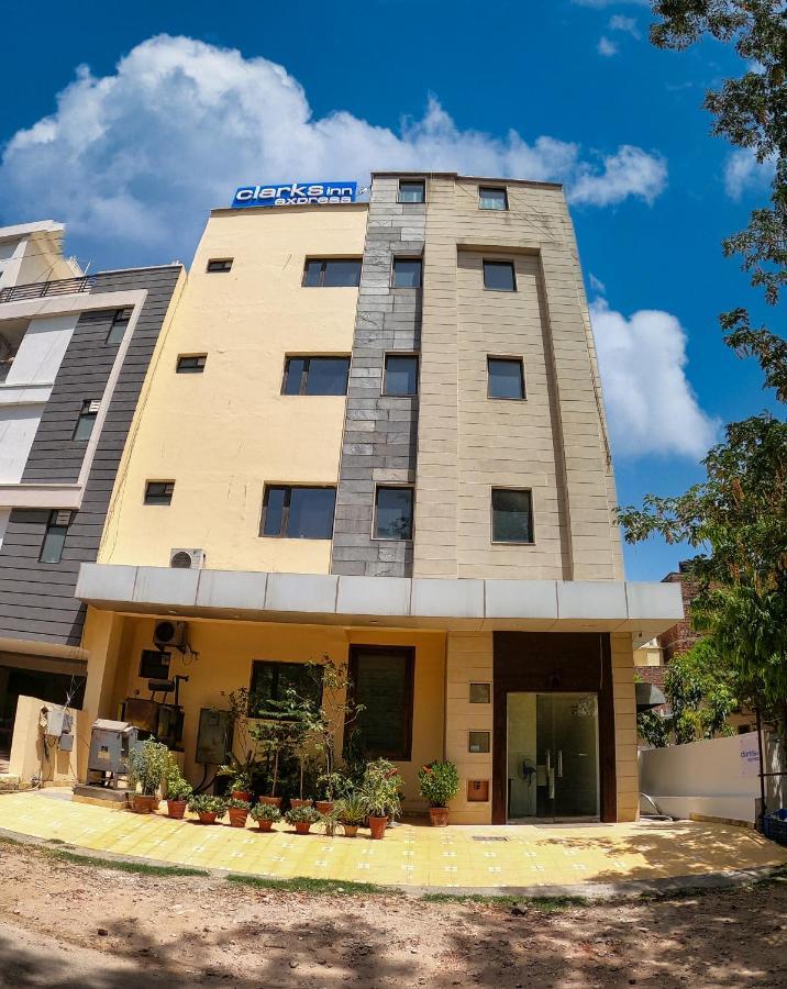 The Orion Express Hotel Jaipur Ngoại thất bức ảnh